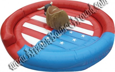 Mechanical Bull with Round American Ring